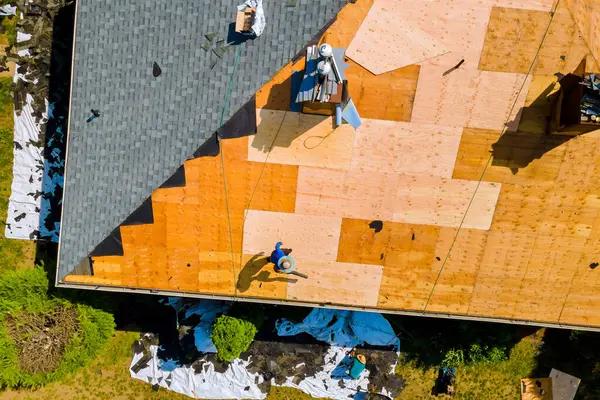 Protect Your Home with a Roofing Contractor in Omaha